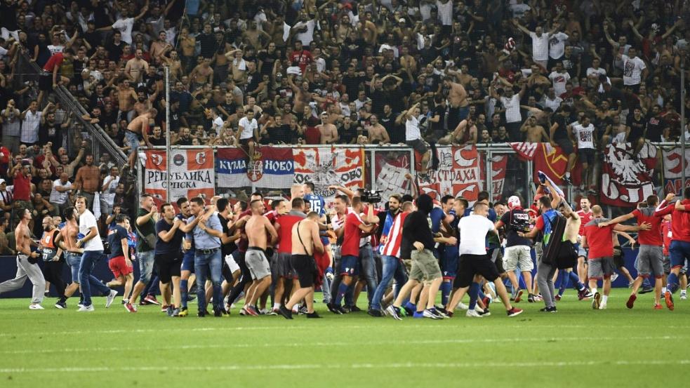 Roter Stern Belgrad Ohne Fans Gegen Psg Und Liverpool