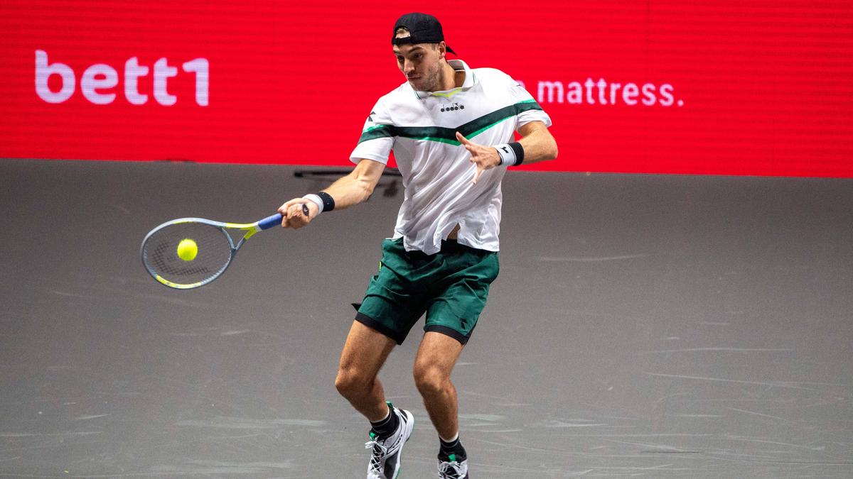 Struff siegte klar in zwei Sätzen Struff siegte klar in zwei Sätzen