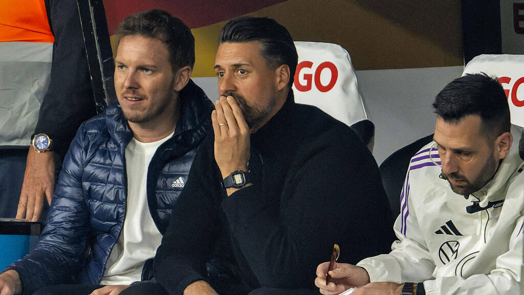 Übernimmt Sandro Wagner beim FC Augsburg? Übernimmt Sandro Wagner beim FC Augsburg?