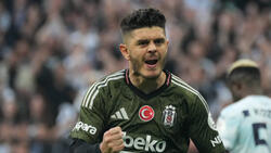 Milot Rashica soll angeblich einen Wechsel zu Borussia Mönchengladbach anpeilen