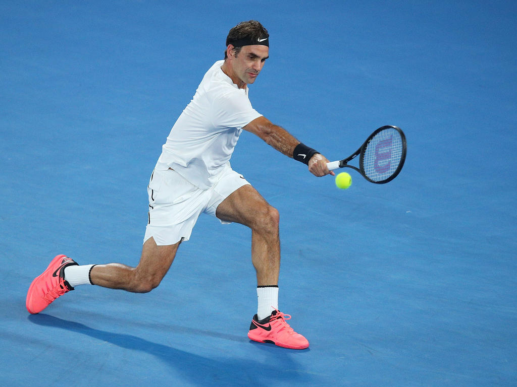 Roger Federer wird zur ältesten Nummer eins der ATP-Geschichte Roger Federer wird zur ältesten Nummer eins der ATP-Geschichte