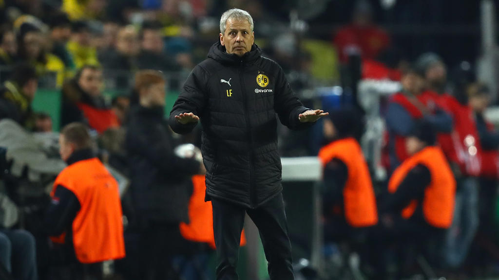 Lucien Favre äußert sich vor dem Spiel gegen den 1. FC Nürnberg zur Lage des BVB Lucien Favre äußert sich vor dem Spiel gegen den 1. FC Nürnberg zur Lage des BVB