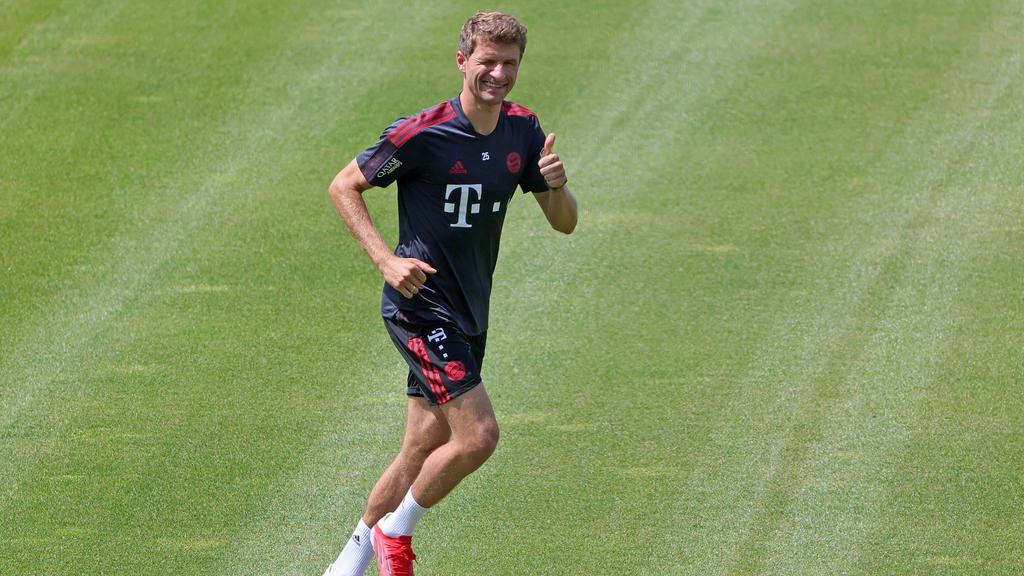 Thomas Müller und der FC Bayern nehmen die 10. Schale in Folge ins Visier