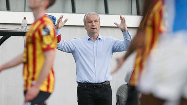 Ist nicht mehr Trainer von RC Genk: Ex-BVB-Coach Bernd Storck