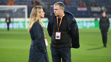 DFB-Sportdirektorin Nia Künzer will zeitnah kommunizieren, wie es weitergeht.