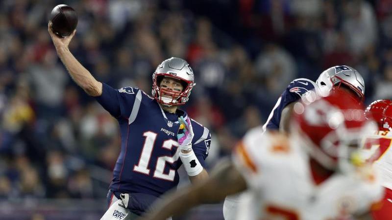 Patriots-Quarterback Tom Brady führte sein Team zum vierten Saisonsieg Patriots-Quarterback Tom Brady führte sein Team zum vierten Saisonsieg