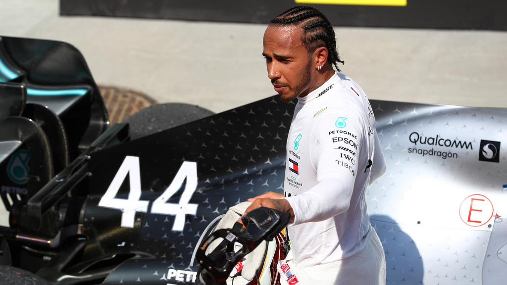 Lewis Hamilton wollte Sebastian Vettel auf der Strecke überholen Lewis Hamilton wollte Sebastian Vettel auf der Strecke überholen