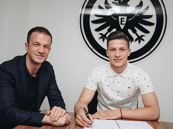 Luka Jović wechselt auf Leihbasis nach Frankfurt