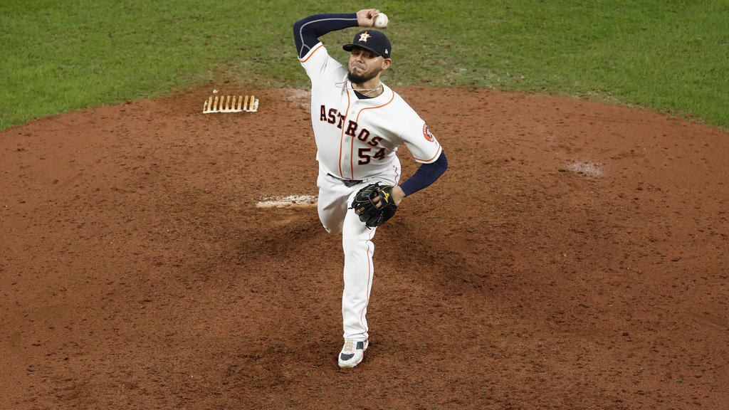 Roberto Osuna steht vor dem ersten Duell gegen die Washington Nationals Roberto Osuna steht vor dem ersten Duell gegen die Washington Nationals