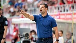 Trainer Dimitrios Grammozis steckt mit dem FC Schalke 04 in der zweiten Liga schon in der Krise