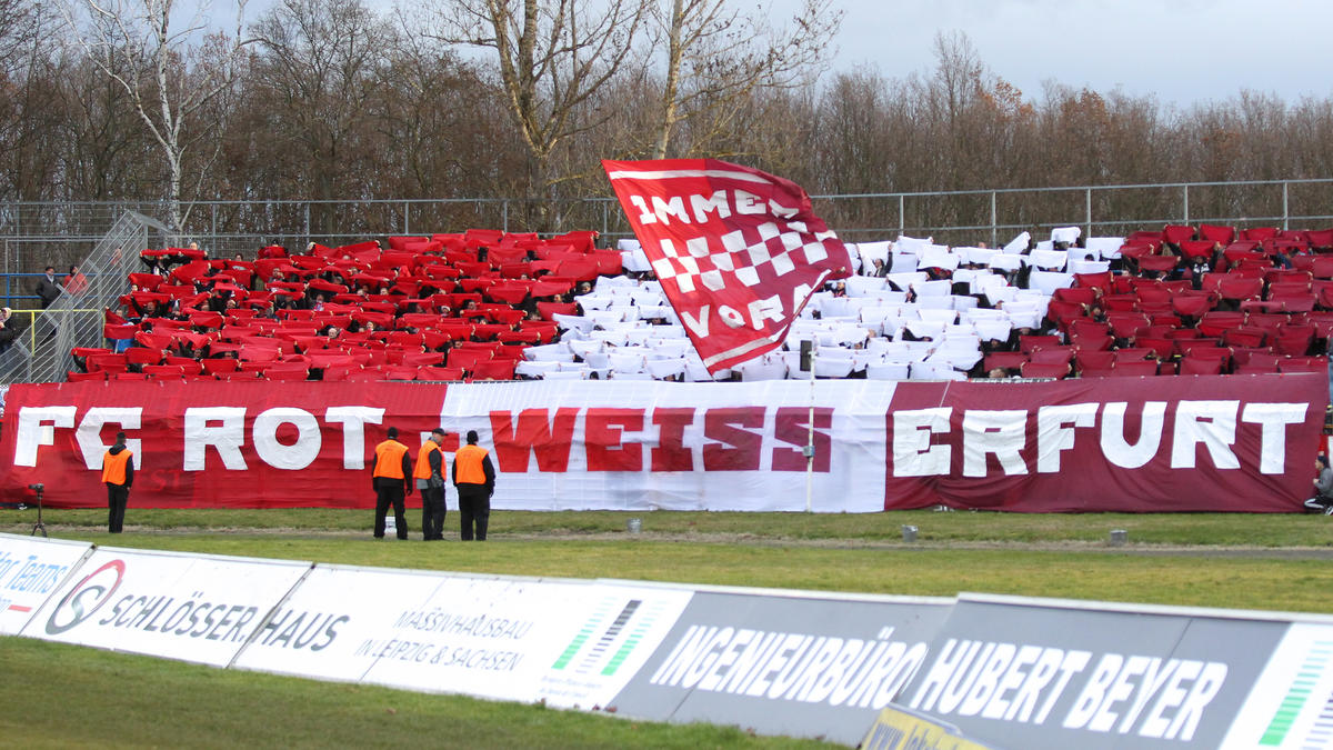 Viertligist Rot-Weiss Erfurt kann seinen Spielern die Gehälter nicht zahlen