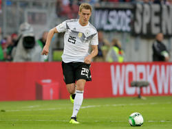 Feierte gegen Österreich sein Debüt im DFB-Dress: Nils Petersen (l.)