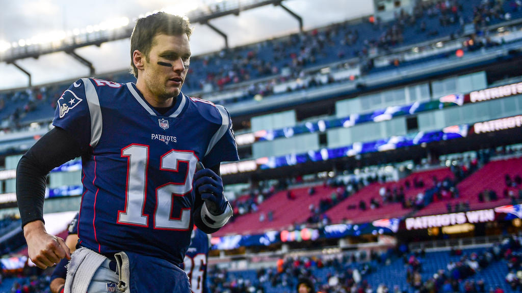 Quarterback Tom Brady will mit den Patriots den Titel gewinnen Quarterback Tom Brady will mit den Patriots den Titel gewinnen