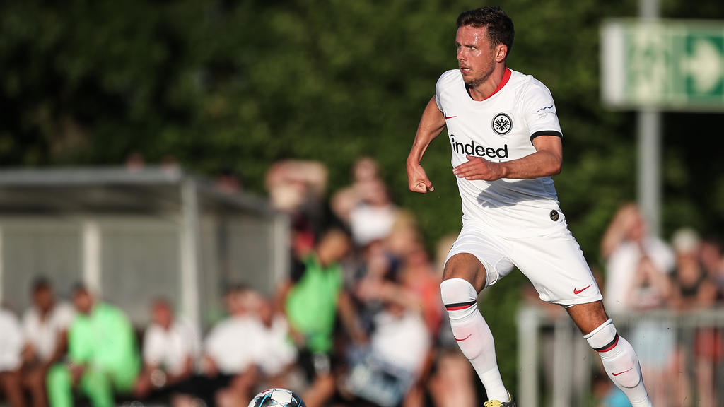 Nicolai Müller verlässt Eintracht Frankfurt und wechselt nach Down Under