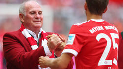 Uli Hoeneß spricht über die Situation von Thomas Müller