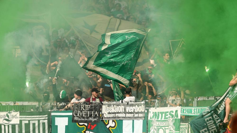 Fans von Bremen zündelten gegen Kiel gleich mehrfach