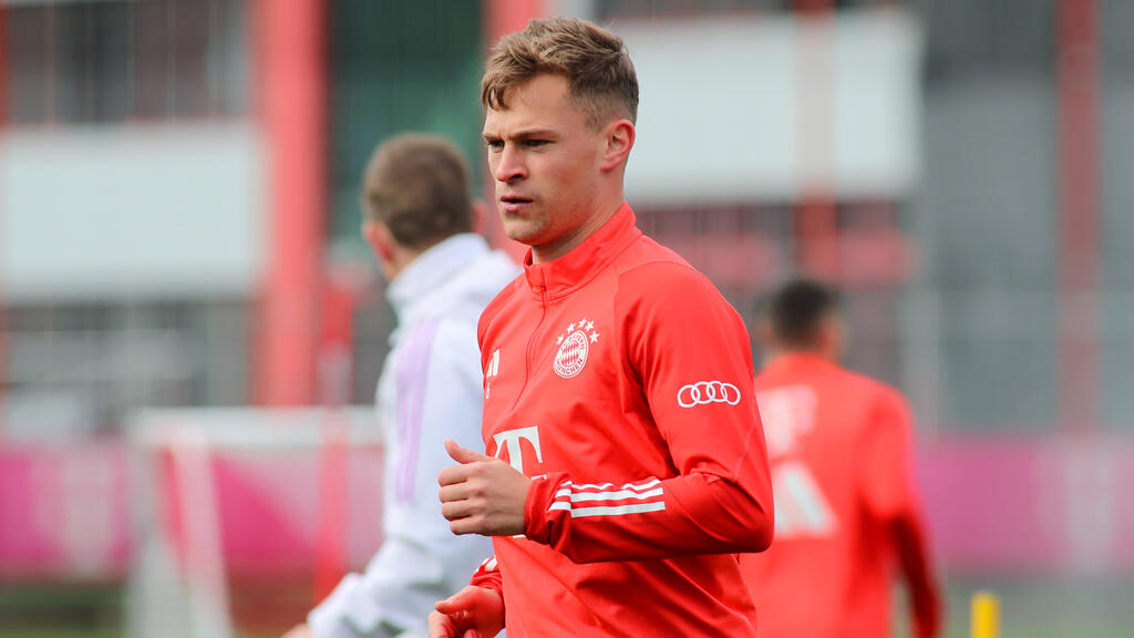 Joshua Kimmich ist beim FC Bayern mit einem Vertrag bis 2025 ausgestattet