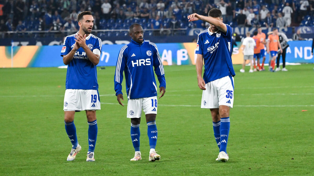 Christopher Antwi-Adjej (M.) war bislang Stammspieler unter Miron Muslic