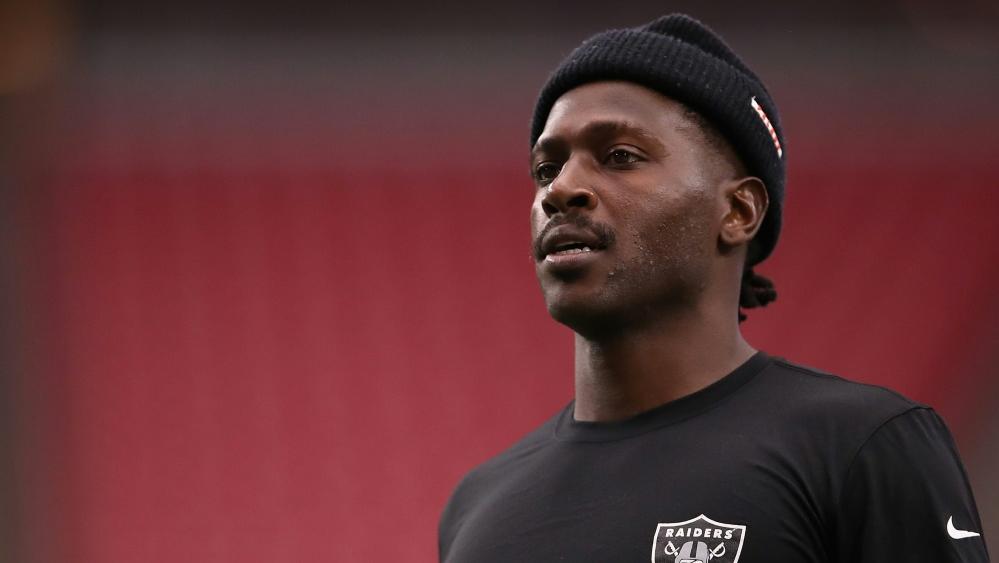 Antonio Brown wurde von den Oakland Raiders entlassen Antonio Brown wurde von den Oakland Raiders entlassen