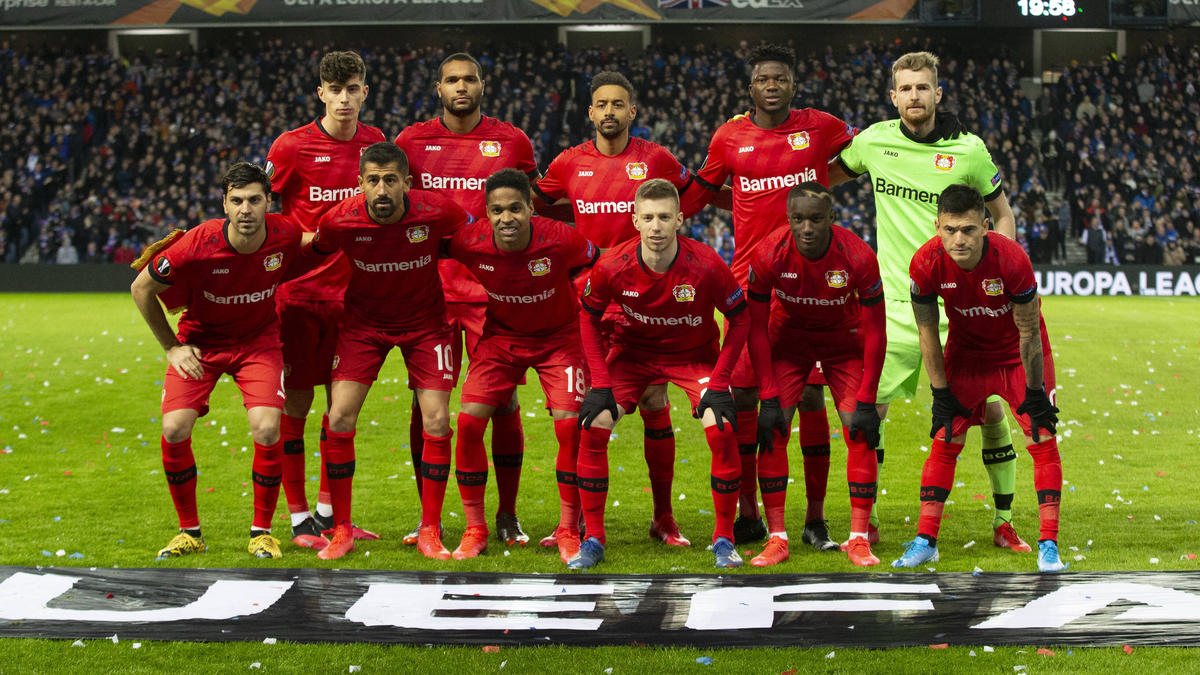 Bayer Leverkusen steht schon mit einem Bein im Viertelfinale der Europa League Bayer Leverkusen steht schon mit einem Bein im Viertelfinale der Europa League