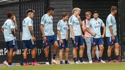 Bei Ajax hatten sich bis Juni bereits zahlreiche Teammitglieder mit dem Coronavirus infiziert