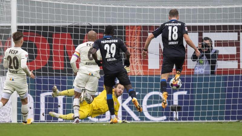 SC Paderborn schlägt den FC St. Pauli SC Paderborn schlägt den FC St. Pauli