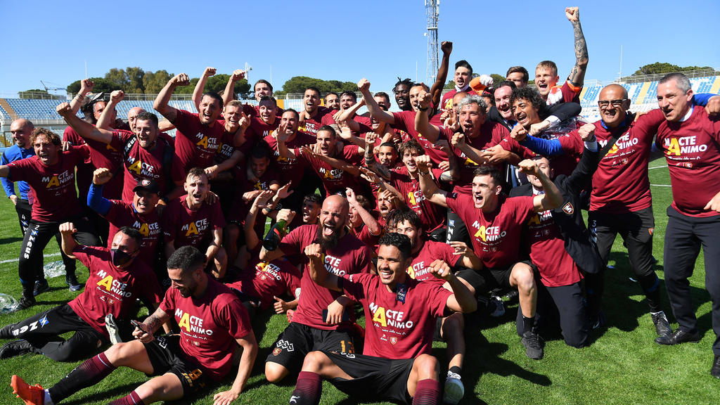 Salernitana promoted to Serie A - Football Italia