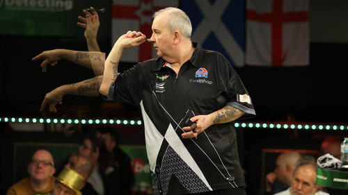 Phil "The Power" Taylor könnte bald für immer von der Darts-Bühne verschwinden