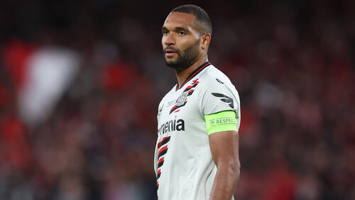 Jonathan Tah có thể tới FC Bayern