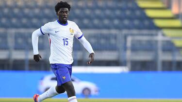Étienne Kinkoué weckt Interesse in England und der Bundesliga