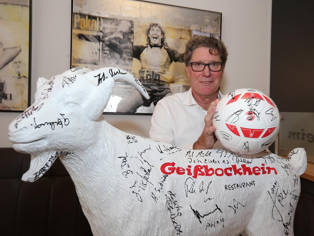Toni Schumacher stärkt FC-Keeper Kessler den Rücken Toni Schumacher stärkt FC-Keeper Kessler den Rücken