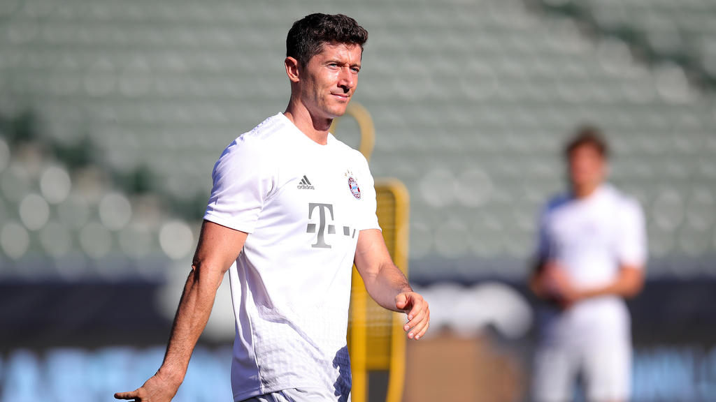 Robert Lewandowski vom FC Bayern richtet eine Kampfansage an den BVB