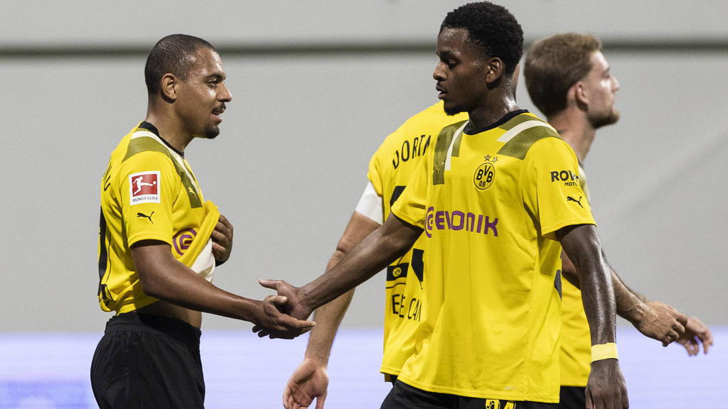 Jayden Braaf (r.) wird den BVB wohl bald wieder verlassen Jayden Braaf (r.) wird den BVB wohl bald wieder verlassen