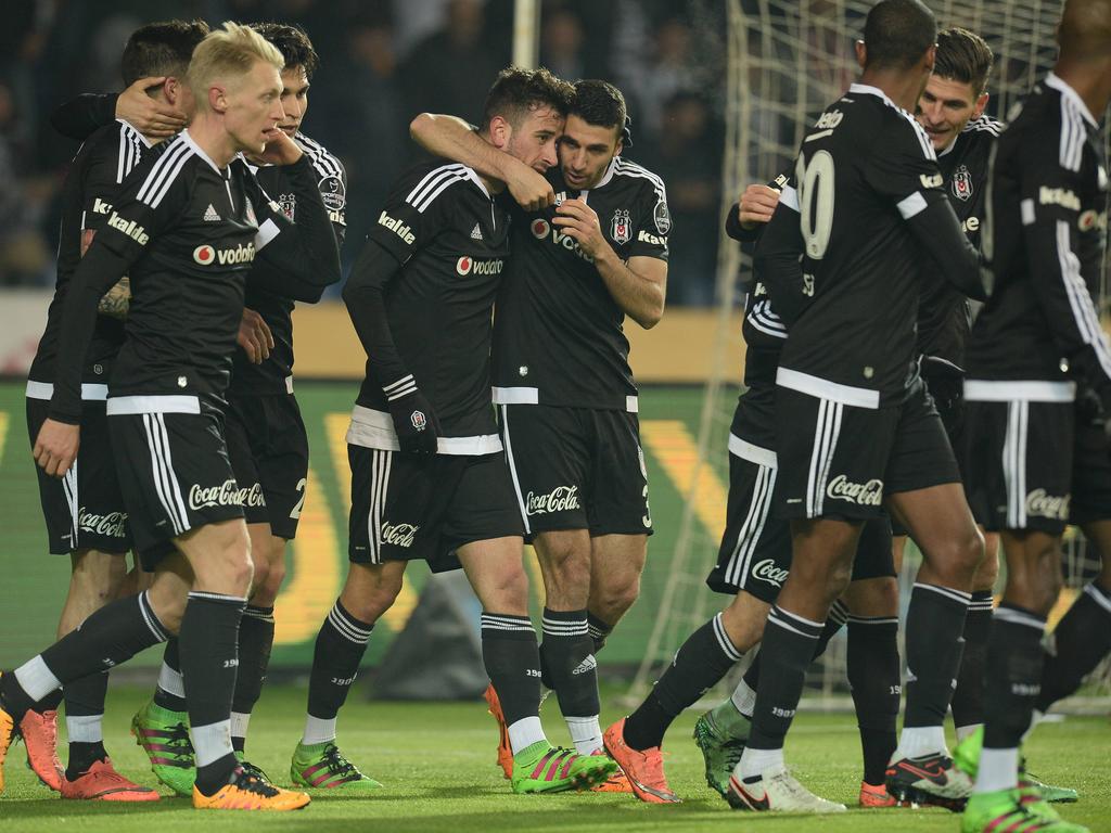 Beşiktaş feiert den Sieg