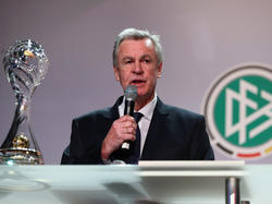 Ottmar Hitzfeld übt Kritik an José Mourinho