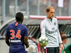 Thomas Tuchel (r.) beim Freundschaftsspiel gegen Bayern München.