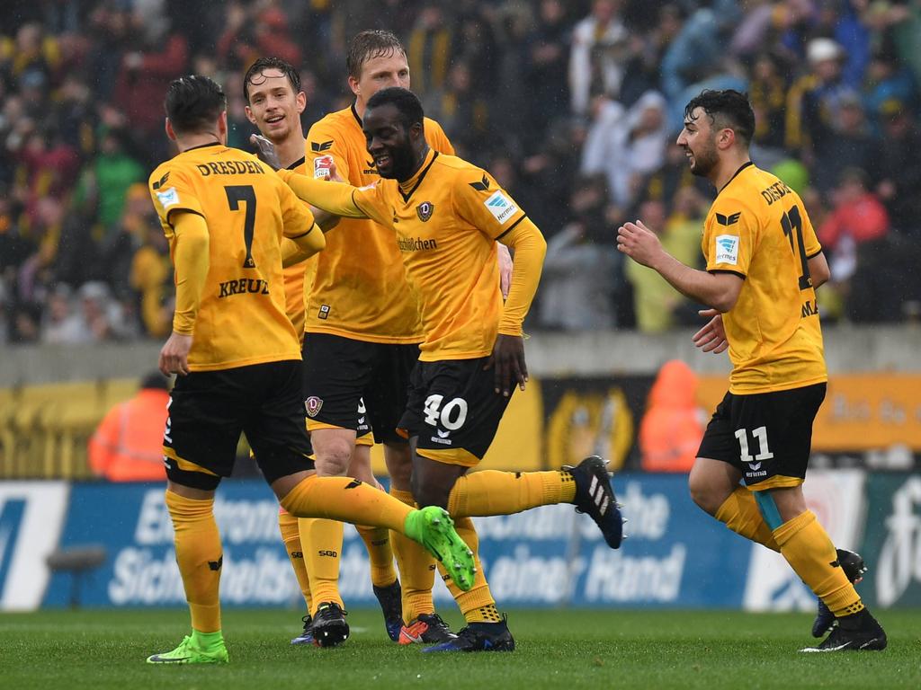 Dynamo Dresden bleibt im Rennen um einen der ersten drei Plätze