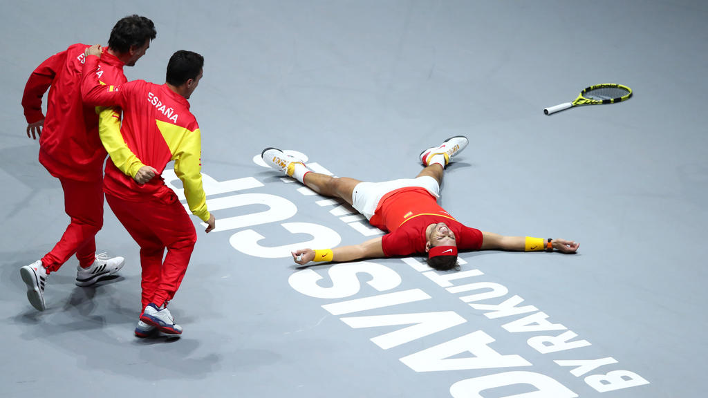 Rafael Nadal gewann sein Einzel gegen Denis Shapovalov Rafael Nadal gewann sein Einzel gegen Denis Shapovalov