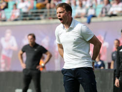 Hoffenheims Trainer Julian Nagelsmann spornt seine Reservisten an