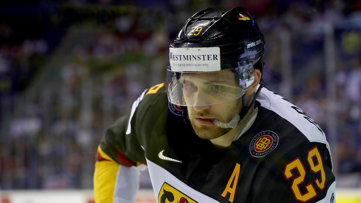 Leon Draisaitl soll mehr in der Defensive arbeiten Leon Draisaitl soll mehr in der Defensive arbeiten