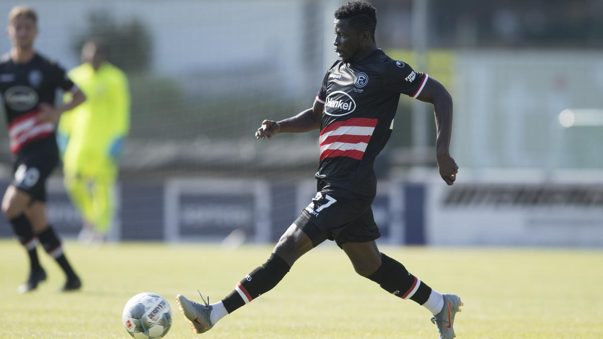 Nana Ampomah fällt gegen den VfL Wolfsburg aus Nana Ampomah fällt gegen den VfL Wolfsburg aus