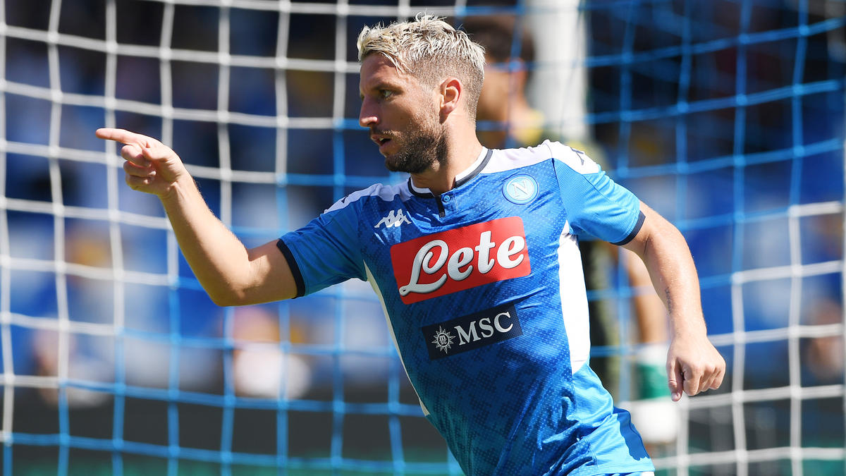 Eine Option für den BVB? Napoli-Stürmer Dries Mertens weiß, wo das Tor steht Eine Option für den BVB? Napoli-Stürmer Dries Mertens weiß, wo das Tor steht