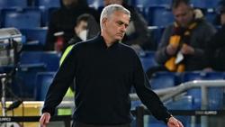 Jose Mourinho wird vorerst auf die Tribüne verbannt