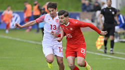 Luka Parkadze (l.) verlässt den FC Bayern