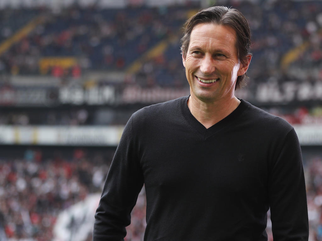 Bayer-Trainer Roger Schmidt stellt sein Team wohl um Bayer-Trainer Roger Schmidt stellt sein Team wohl um
