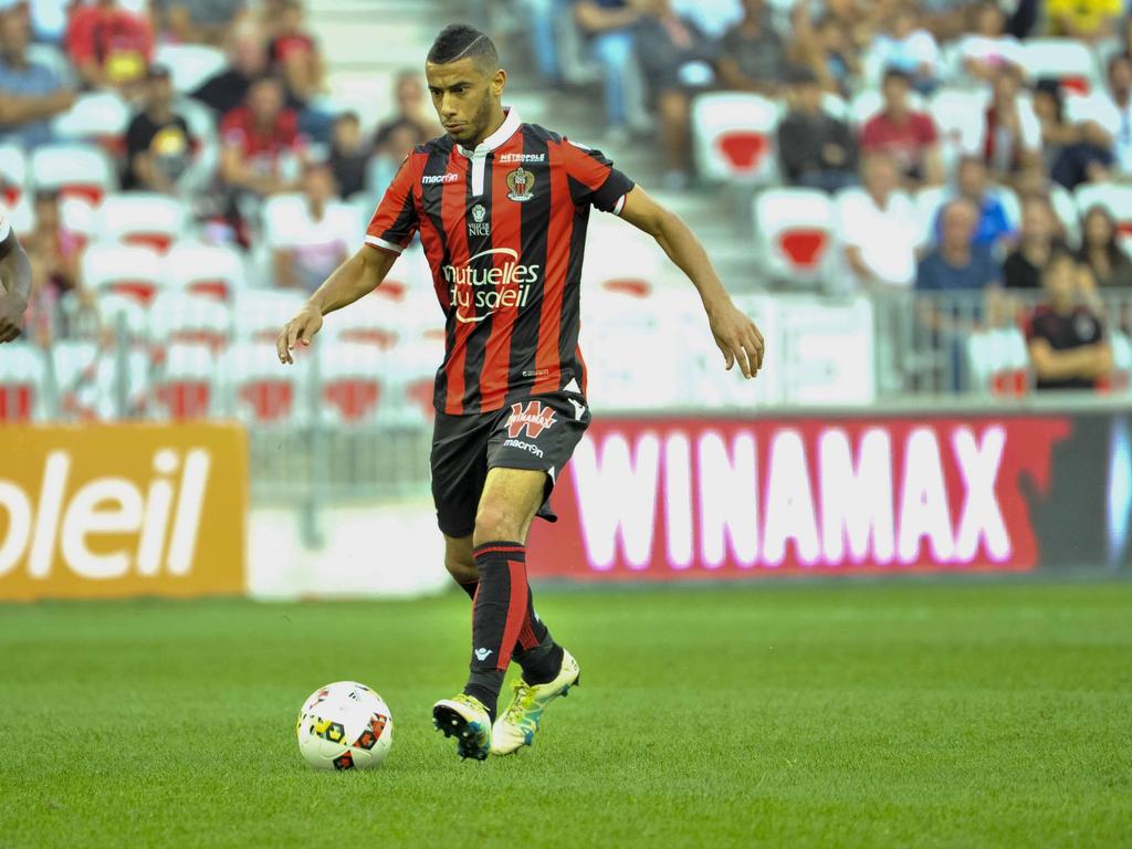 Younès Belhanda fue titular ante el Lyon. (Foto: Imago)