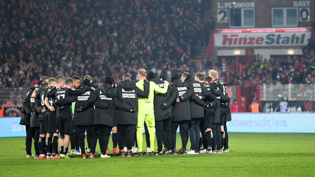 St Pauli Feiert Historischen Derby Sieg Gegen Den Hsv Mopo De