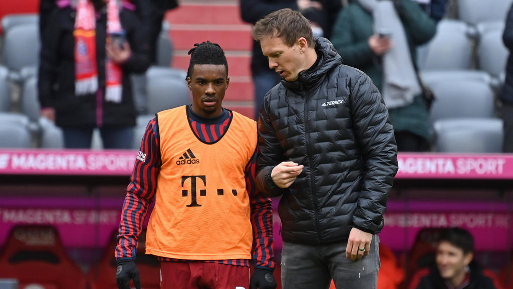 Omar Richards spielt seit Sommer 2021 beim FC Bayern Omar Richards spielt seit Sommer 2021 beim FC Bayern