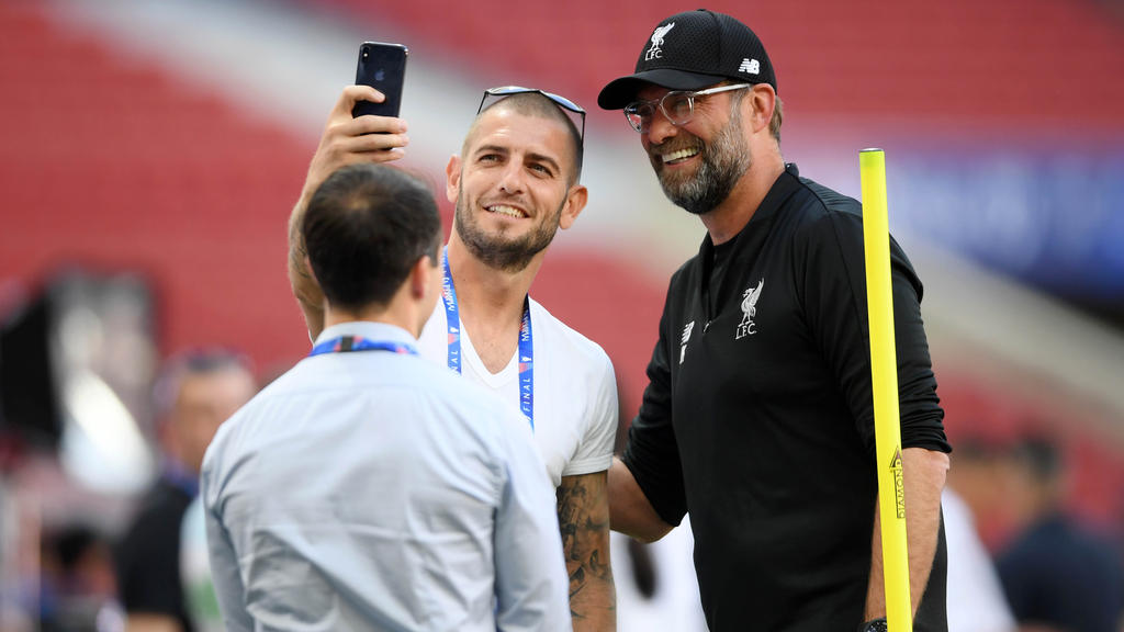 Jürgen Klopp greift mit dem FC Liverpool nach den CL-Pokal