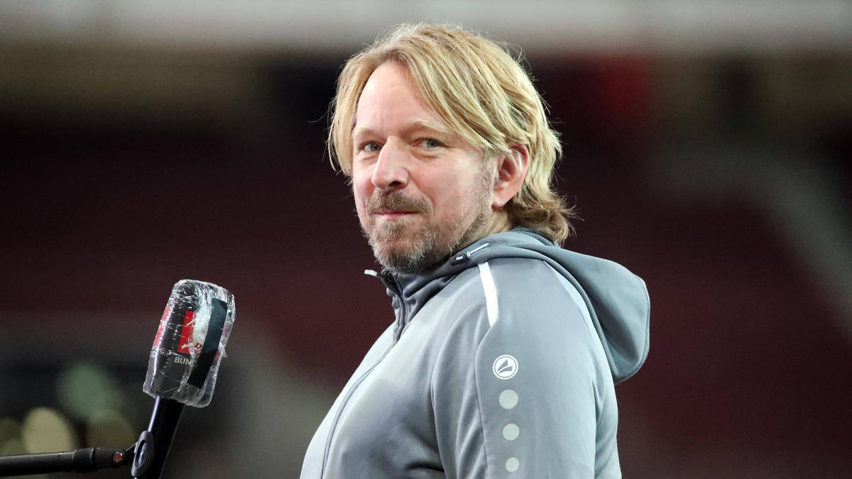 Sven Mislintat sieht "keine Chance" für kleine Klubs Sven Mislintat sieht "keine Chance" für kleine Klubs